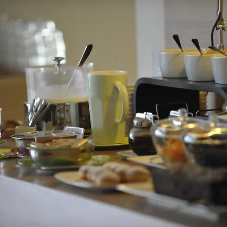 カデル ルーポ 4* モンテルーポ・アルベーゼ