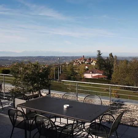 Ca' Del Lupo Montelupo Albese