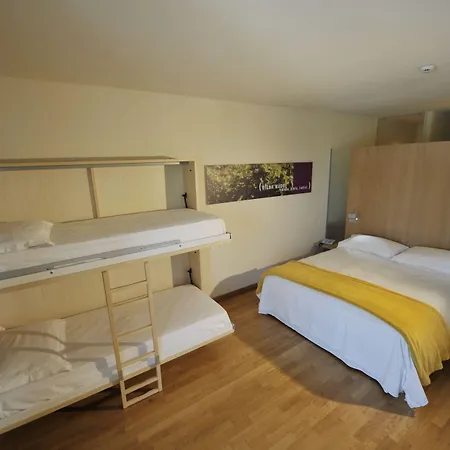 カデル ルーポ ホテル モンテルーポ・アルベーゼ