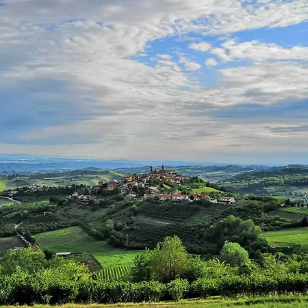 カデル ルーポ ホテル